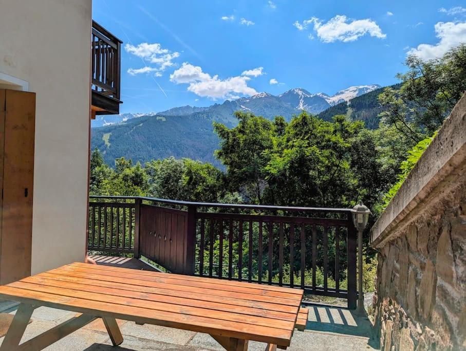Residence Gardenia Con Terrazza 40Mq Privata & Garage Privato Vione 外观 照片